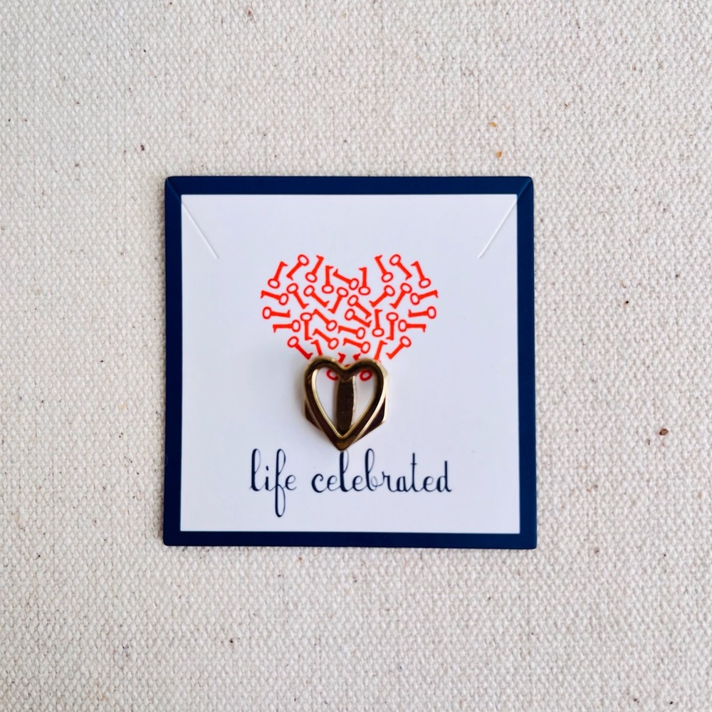 *Keep Collective Charm* Retired Open Heart Gold